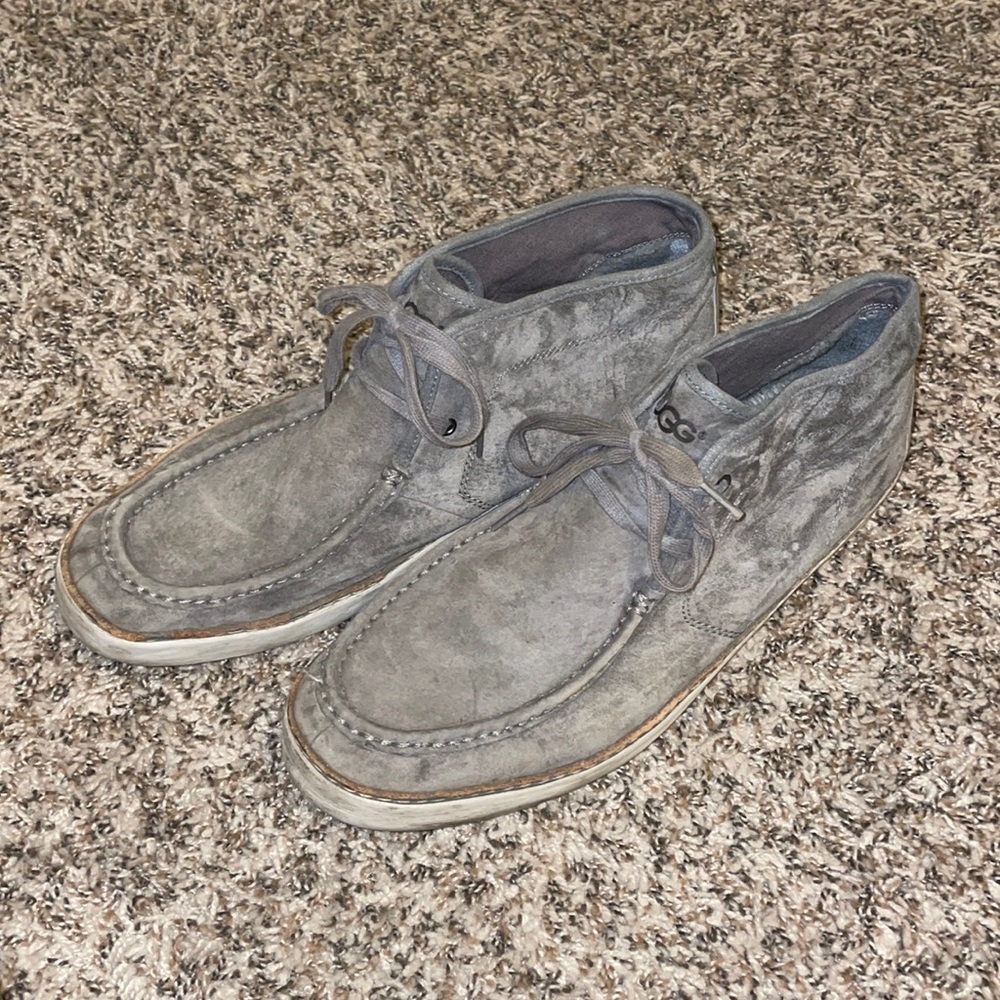 UGG Australia Mens Bayonne 1006048 Brown Suede Chukka Boots Round Toe